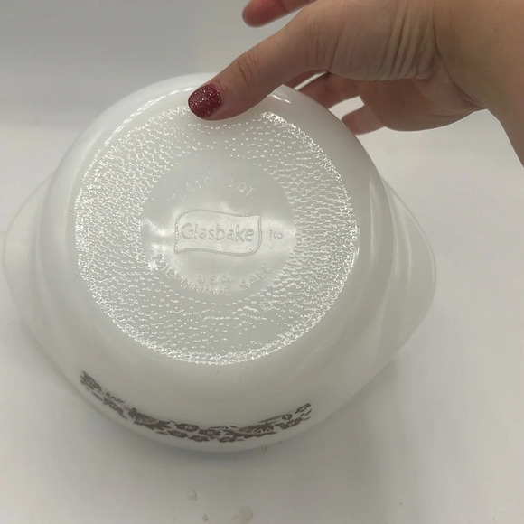 small white with brown floral vintage Glasbake dish - Picture 3 of 3